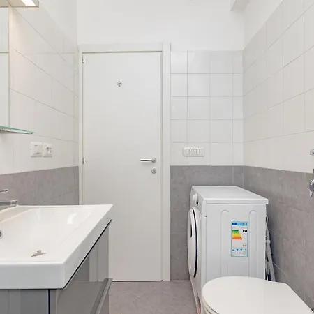 公寓 Niguarda Hospital M5 Lilla 10 Away Wifi Ac 米兰