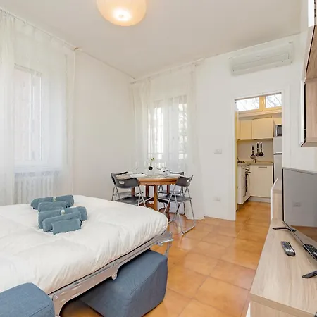 Niguarda Hospital M5 Lilla 10 Away Wifi Ac 公寓